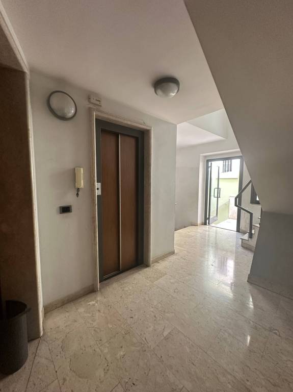 MODUGNO ZONA CENTRALISSIMA
