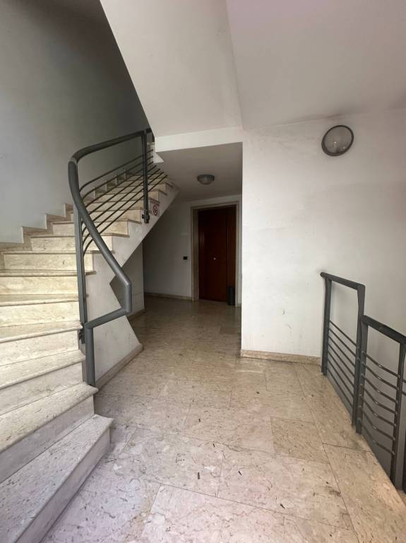 MODUGNO ZONA CENTRALISSIMA