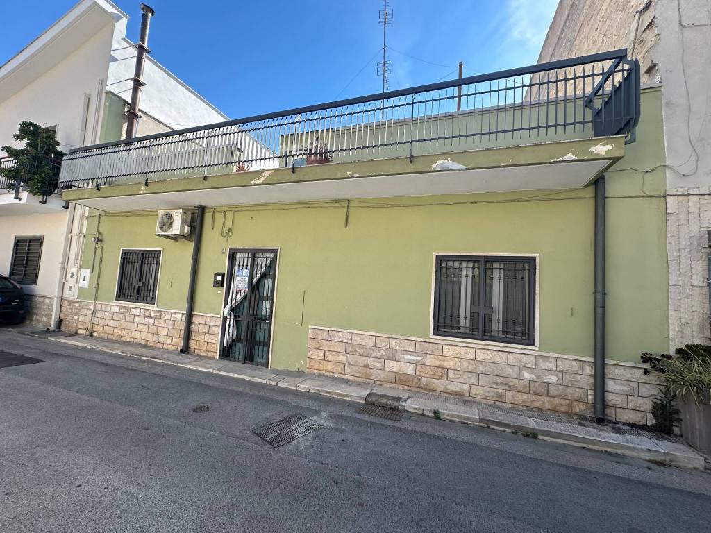 Abitazione indipendente con terrazzo