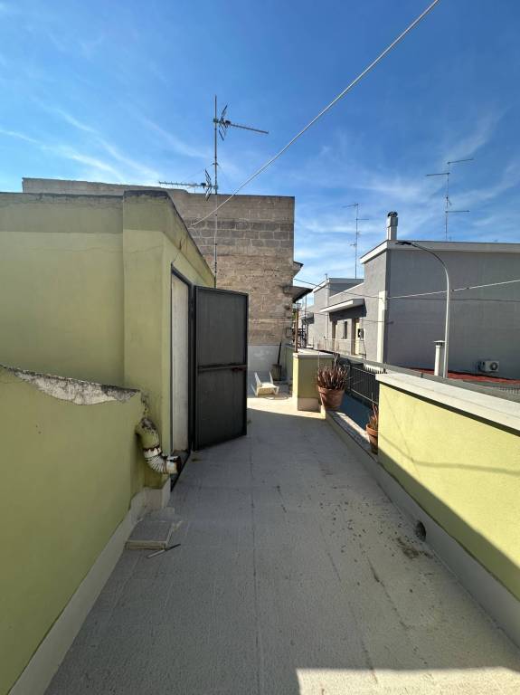 Abitazione indipendente con terrazzo