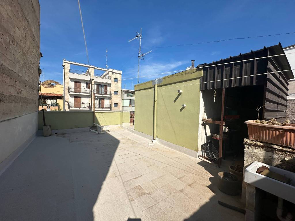 Abitazione indipendente con terrazzo