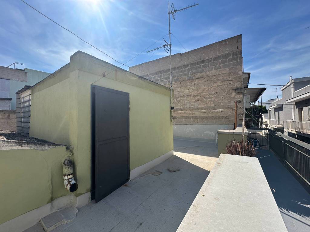 Abitazione indipendente con terrazzo