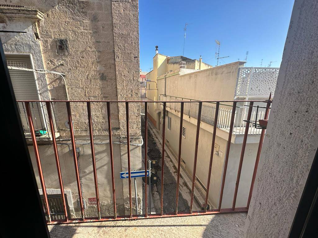 CASA INDIPENDENTE CON MANSARDA