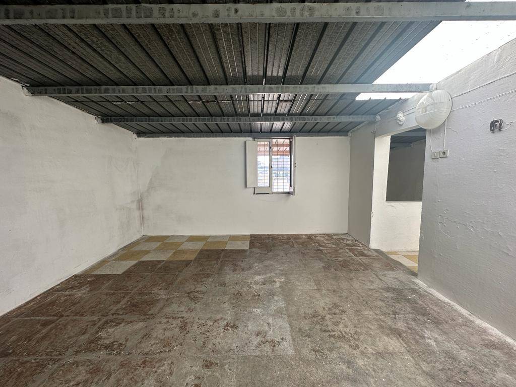 CASA INDIPENDENTE CON MANSARDA