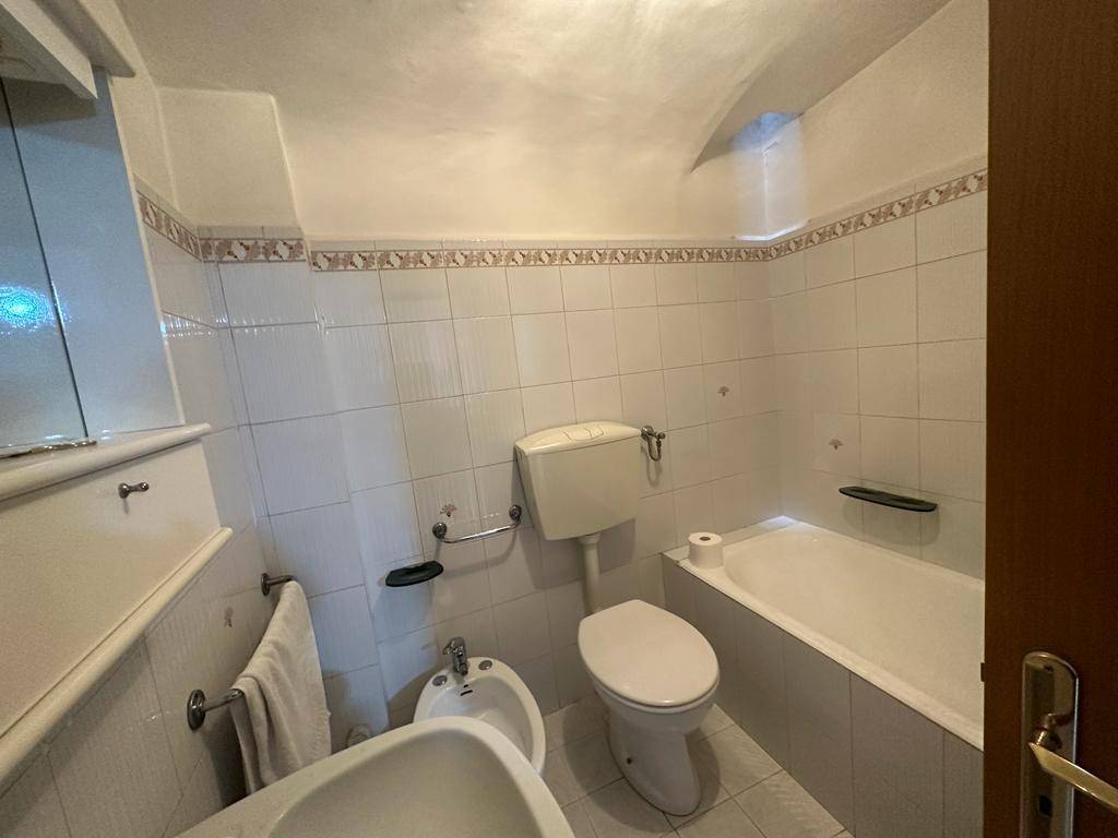 CASA INDIPENDENTE CON MANSARDA