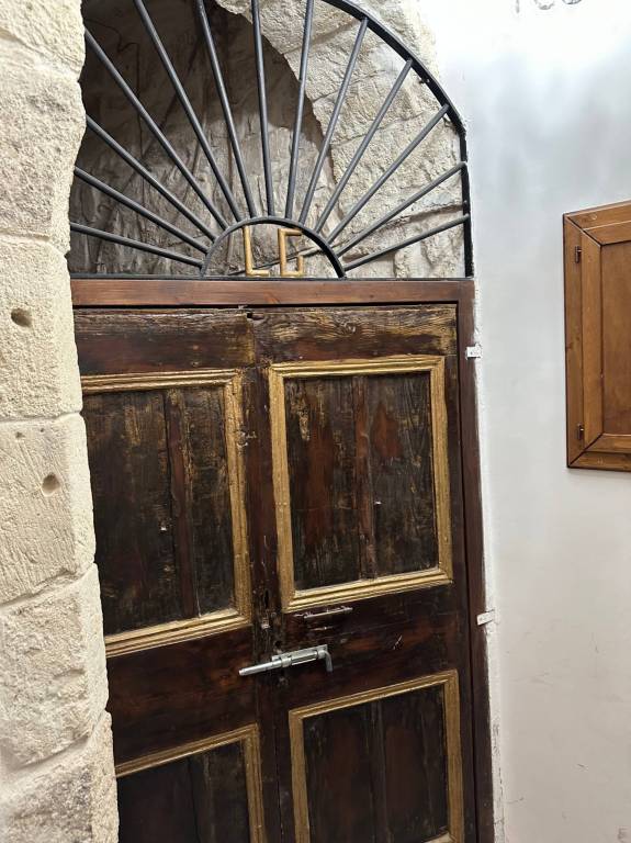 Appartamento su due livelli + box auto