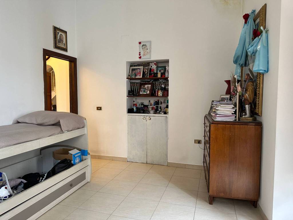 Appartamento su due livelli + box auto