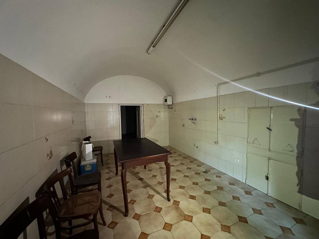 CASA INDIPENDENTE BIFAMILIARE