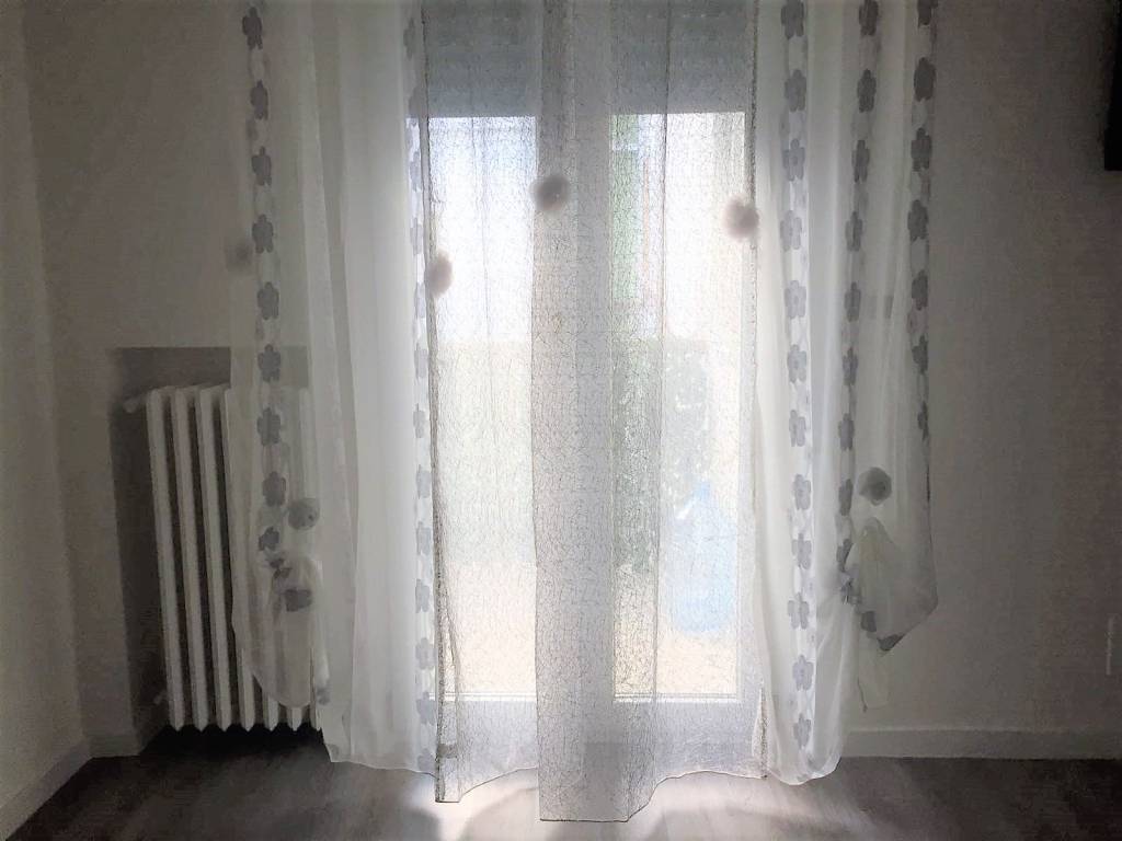 2 VANI PANORAMICO CON TERRAZZINO AL PIANO