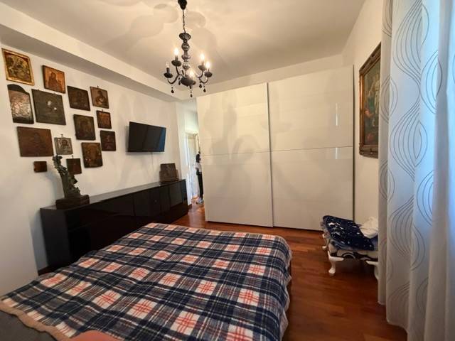 VILLA INDIPENDENTE CON AMPIO GIARDINO