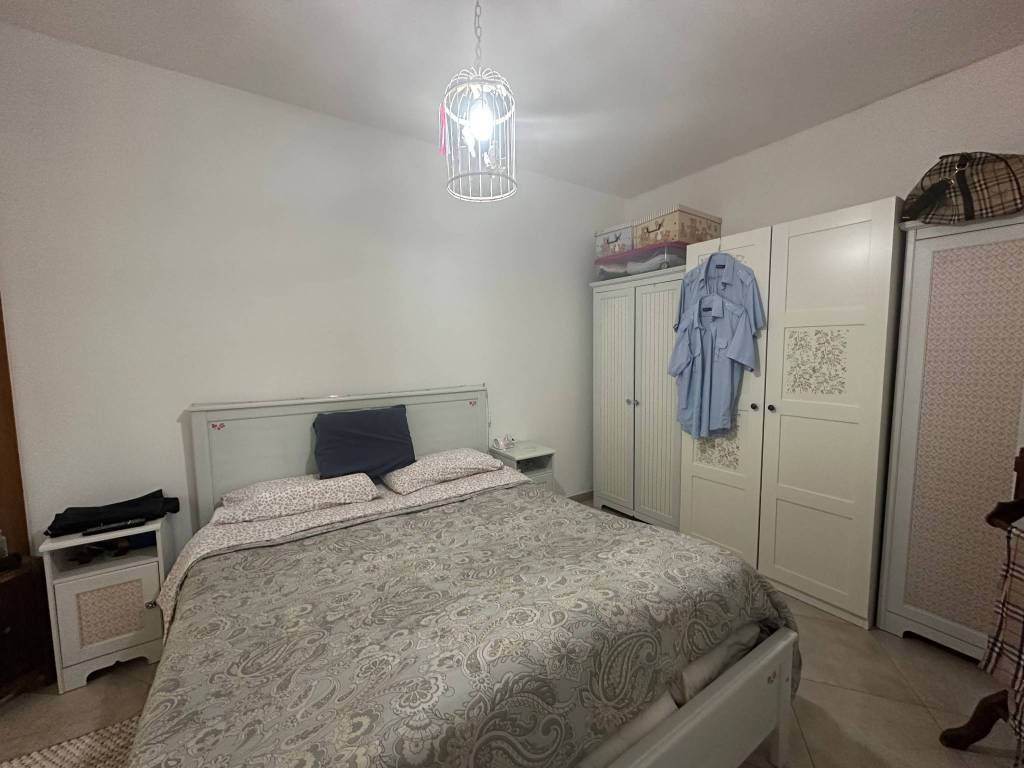 Modugno trilocale con terrazzo e box auto