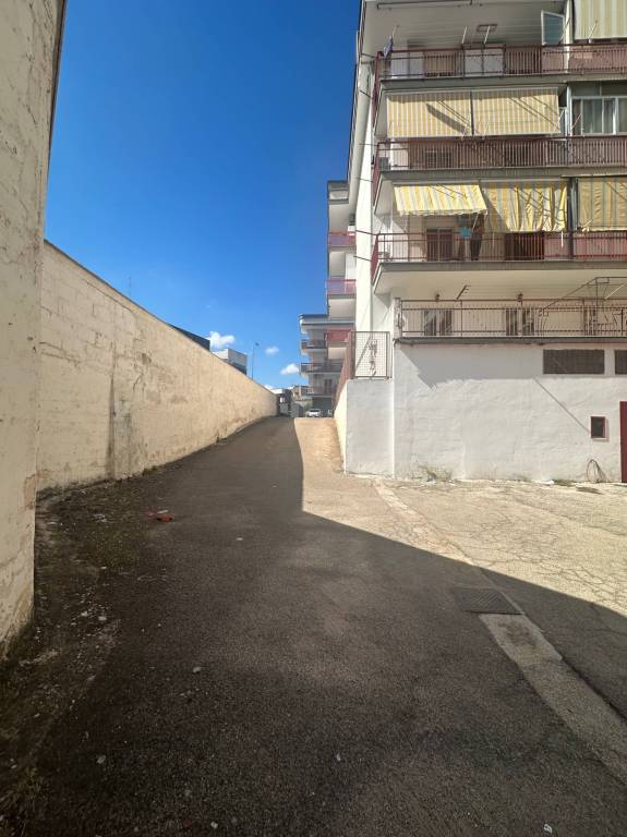 LOCALE DEPOSITO