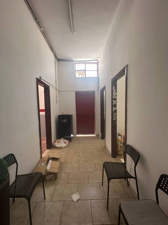 LOCALE DEPOSITO